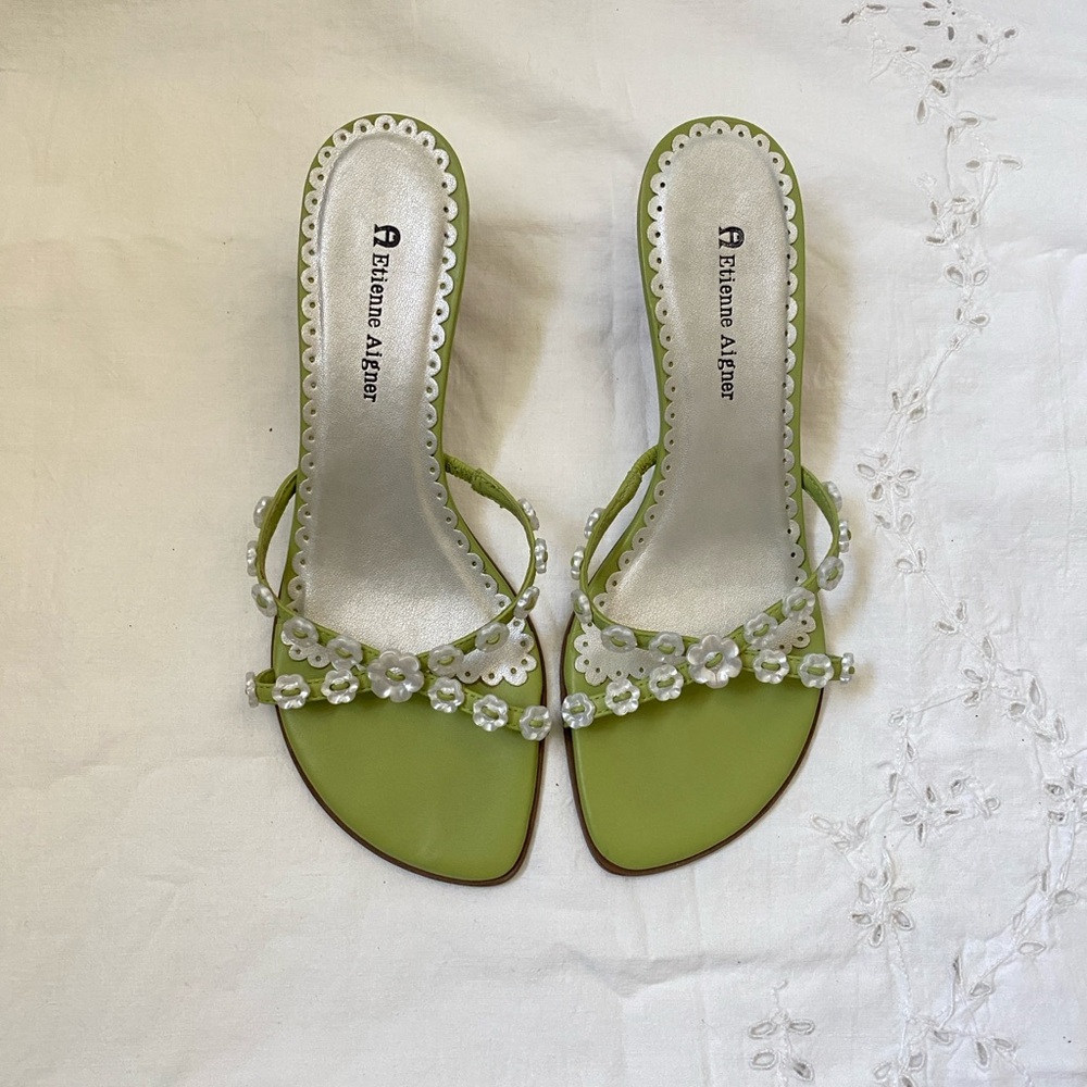 Etienne Aigner Green Heels with Floral Detail